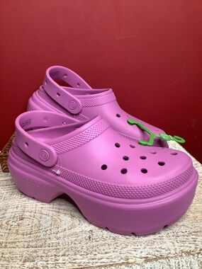 CROCS Bubble Pink Stomp Clog Platform Chunky Lug Sole Water Friendly Ventilated